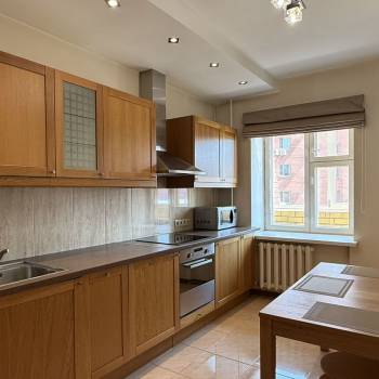 Сдается 1-комнатная квартира, 43 м²