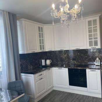 Продается 1-комнатная квартира, 42 м²