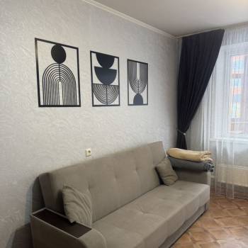 Сдается 1-комнатная квартира, 45 м²