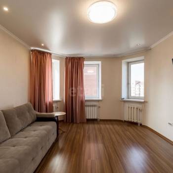 Сдается 1-комнатная квартира, 46 м²