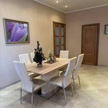 Сдается 2-х комнатная квартира, 85 м²