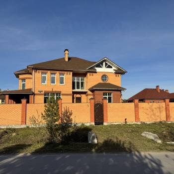 Продается Дом, 405 м²