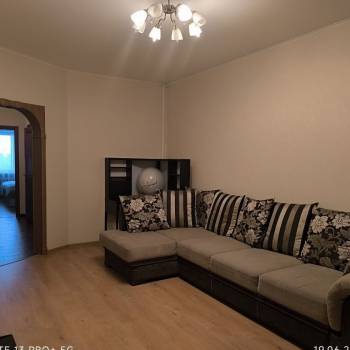 Сдается 2-х комнатная квартира, 60 м²