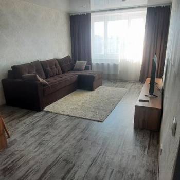 Сдается 1-комнатная квартира, 43 м²