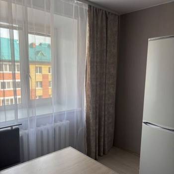 Сдается 1-комнатная квартира, 50,2 м²