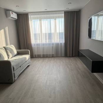 Сдается 1-комнатная квартира, 41 м²