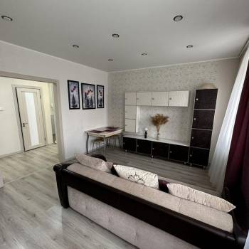 Сдается 1-комнатная квартира, 50 м²
