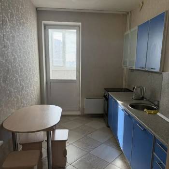 Сдается 1-комнатная квартира, 41 м²