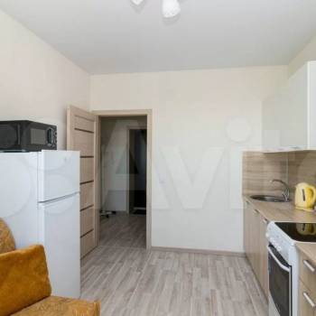 Сдается 1-комнатная квартира, 37,5 м²
