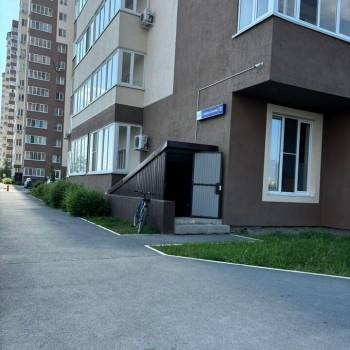 Продается Нежилое помещение, 4 м²
