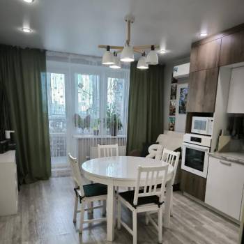 Продается 2-х комнатная квартира, 67,6 м²