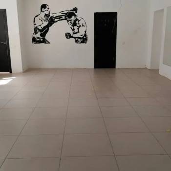 Сдается Нежилое помещение, 150 м²