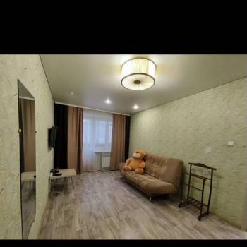 Продается 1-комнатная квартира, 36 м²