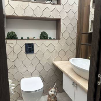 Продается Многокомнатная квартира, 100 м²