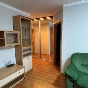 Сдается Многокомнатная квартира, 57 м²
