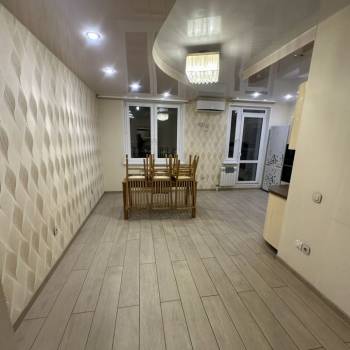 Сдается Многокомнатная квартира, 70 м²
