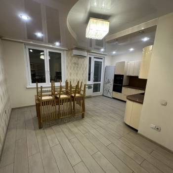 Сдается Многокомнатная квартира, 70 м²