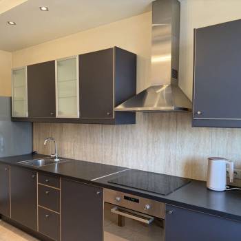 Сдается 1-комнатная квартира, 42,9 м²