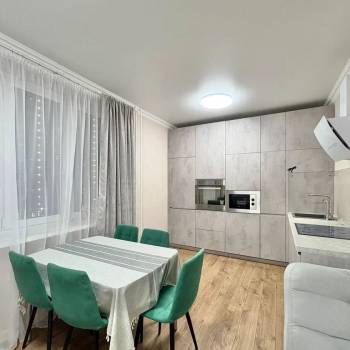 Продается 3-х комнатная квартира, 93 м²