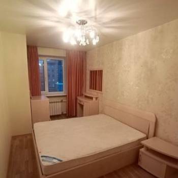 Сдается Многокомнатная квартира, 58,4 м²