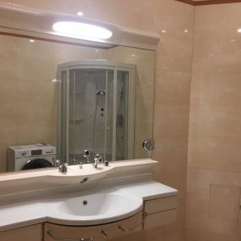 Сдается 2-х комнатная квартира, 80 м²
