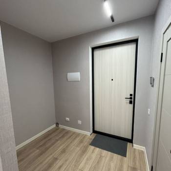 Продается 1-комнатная квартира, 40,4 м²