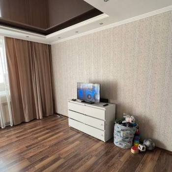 Сдается 1-комнатная квартира, 38 м²