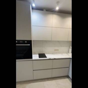 Сдается 1-комнатная квартира, 49 м²