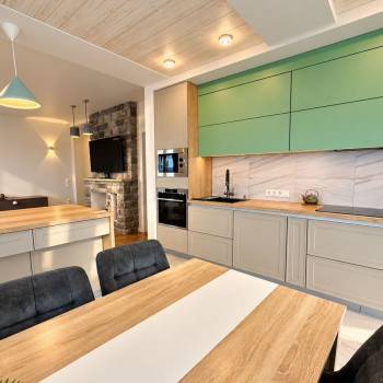 Сдается 2-х комнатная квартира, 84 м²