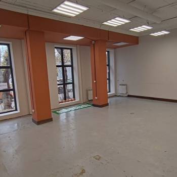 Продается Нежилое помещение, 112 м²