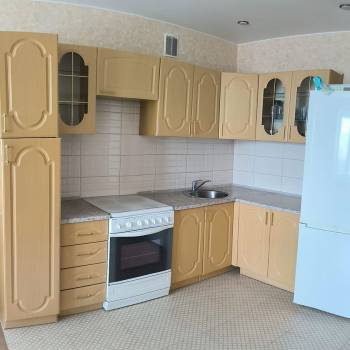 Продается 1-комнатная квартира, 45 м²