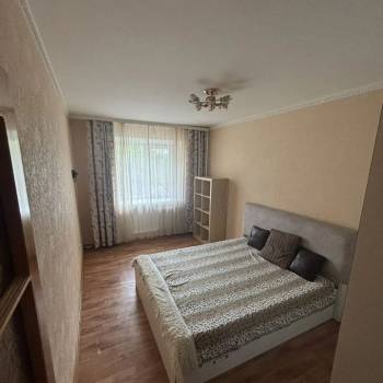 Сдается 2-х комнатная квартира, 70 м²