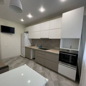 Сдается 1-комнатная квартира, 40,9 м²