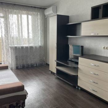 Сдается 1-комнатная квартира, 38,2 м²