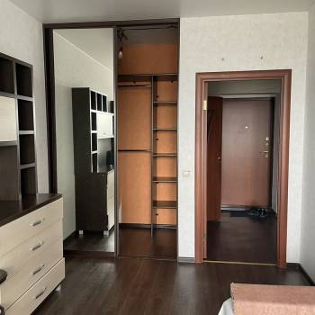 Сдается 1-комнатная квартира, 38,2 м²