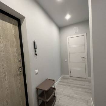 Сдается 1-комнатная квартира, 49 м²